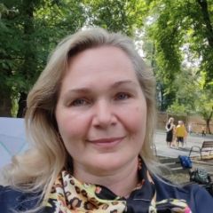 Литвинова Марина