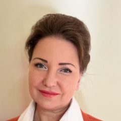 Сухарева Ирина